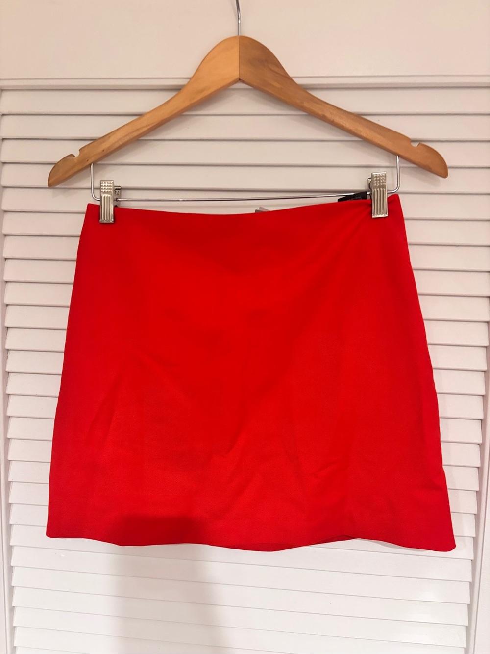 H&M Bright Red Mini Skirt — Clean Straight Cut